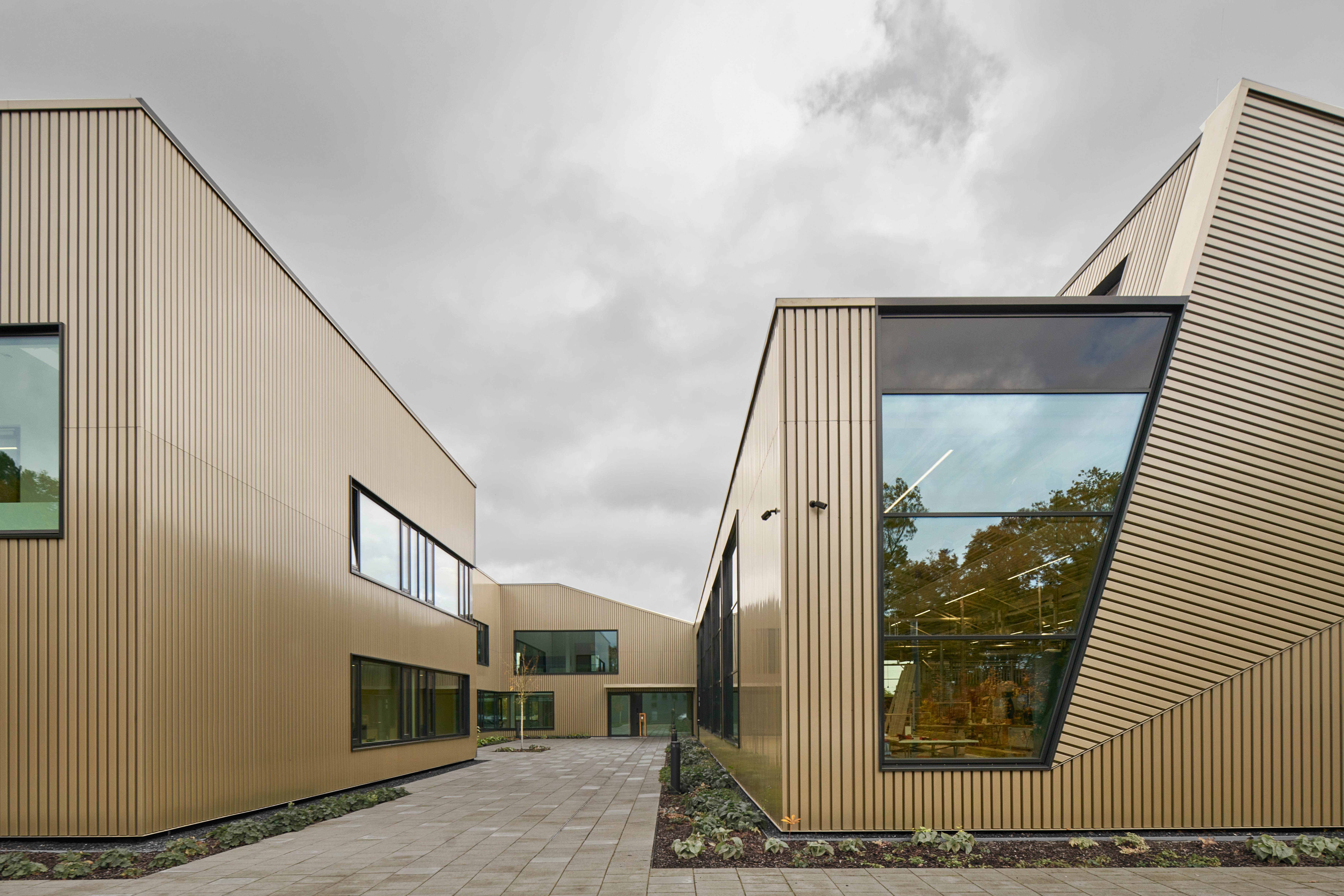 Rausing Building New Rosink Building | EUmies Awards