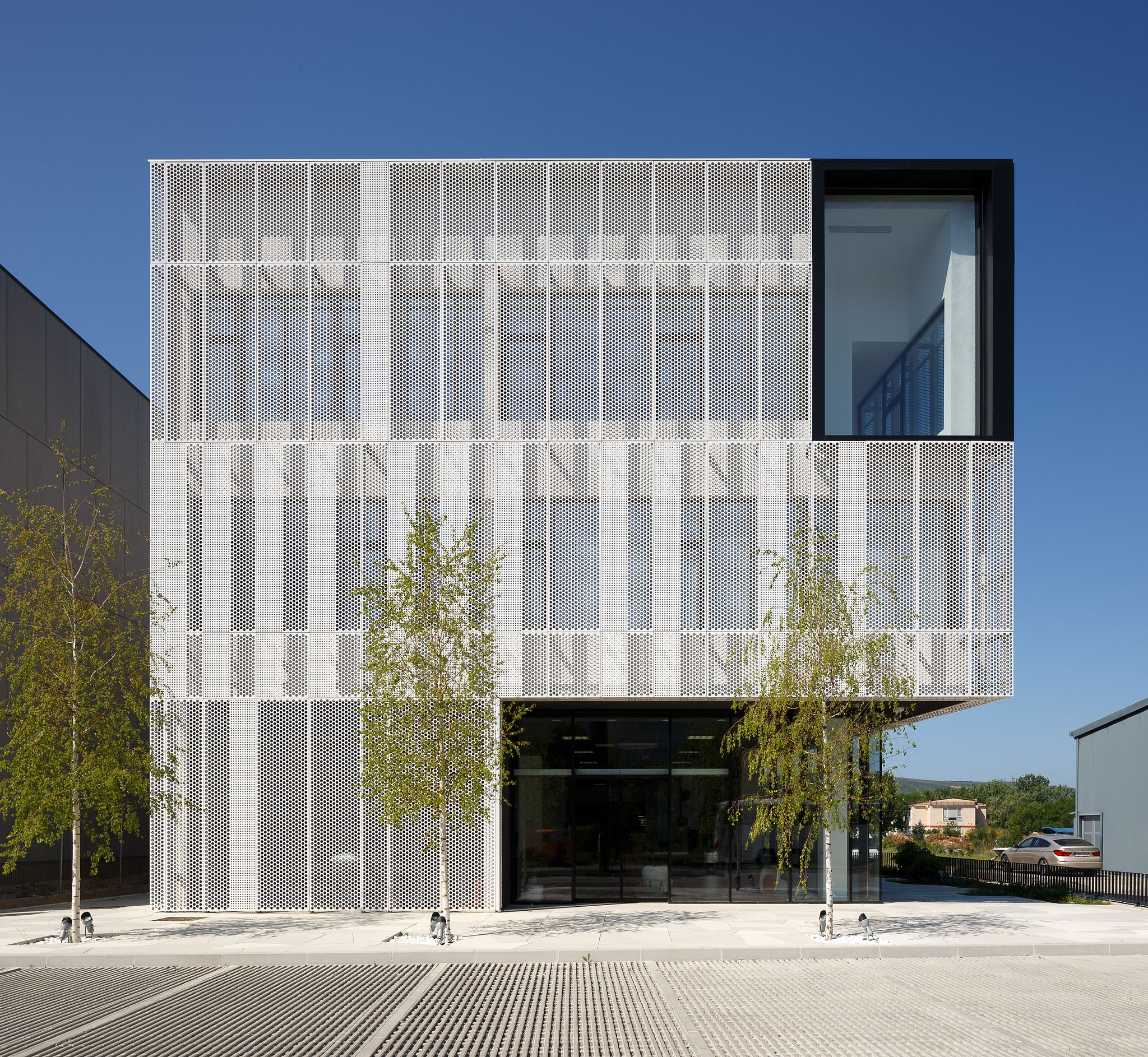 Betula Design Center - Frontal facade