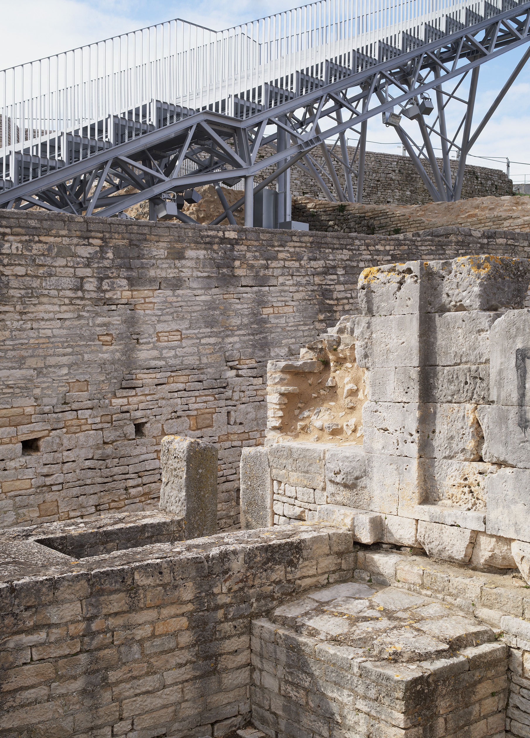 Reconstruction of the Roman Theater | EUmies Awards