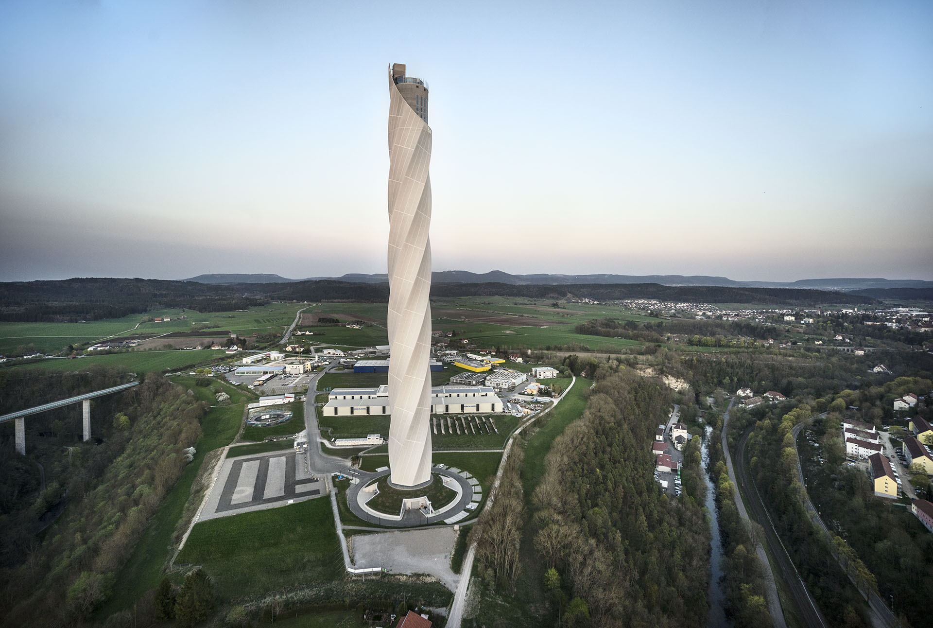 Standing at approximately 246 m in height, the ThyssenKrupp company’s Test Tower in the town of Rottweil is one of the tallest buildings in Germany.